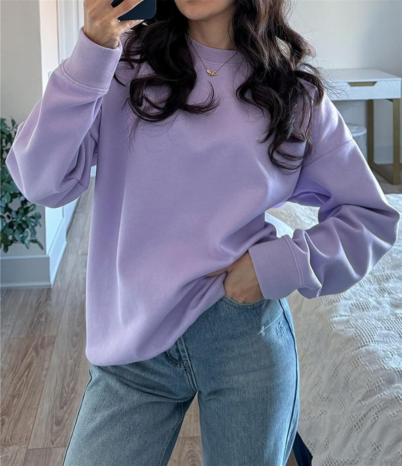 Cozy and Stylish Sweater - Oversized Sweatshirt for Women